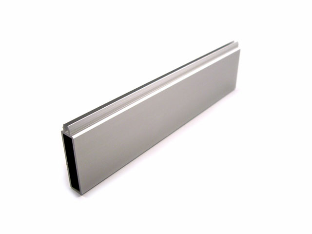 1715001D - Sturz-Verkleidungsprofil aus Aluminium - 50 mm - Natur oxydiert scotch brite silver