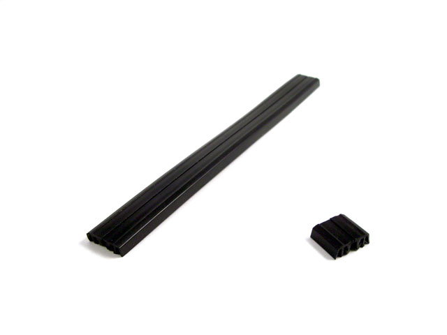 15580010 - Frame rubber seal for pedestrian door