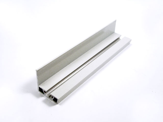 1715501A - Aluminium embrasure profile - 40 mm - white C21