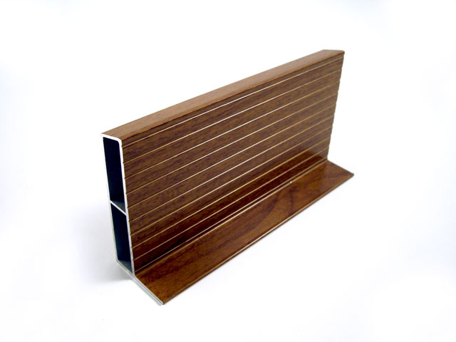171550220004 - Aluminium embrasure profile - 100 mm - light oak Touch wood-like