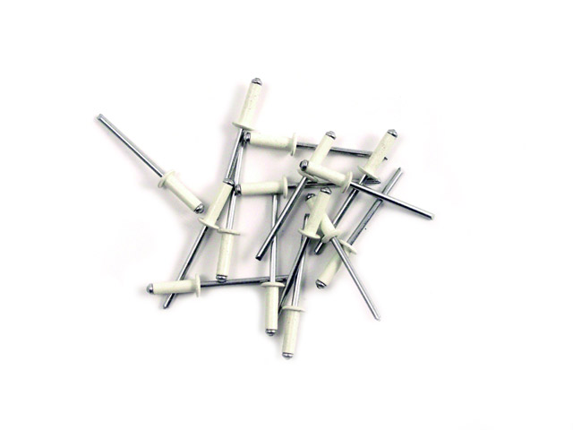 5740002L - Rivets 4 x 14 - white C81