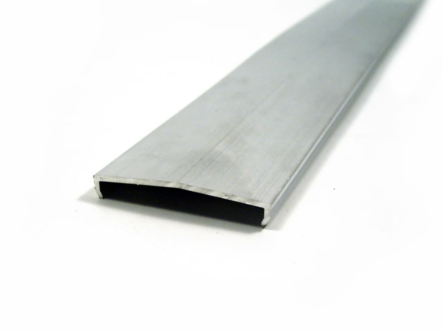 1556002G - Perfil cárter de aluminio para zona de umbral de altura reducida - bruto